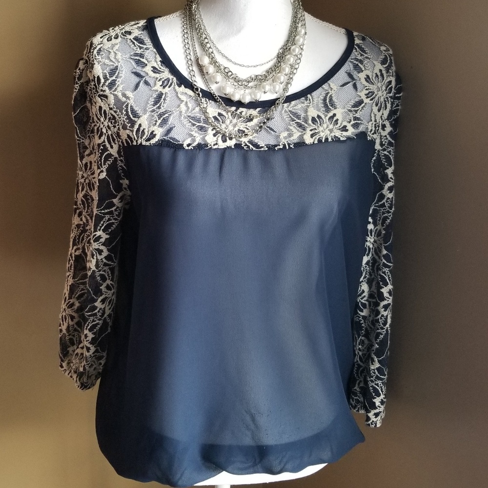 Black and Cream color Rue 21 Blouse